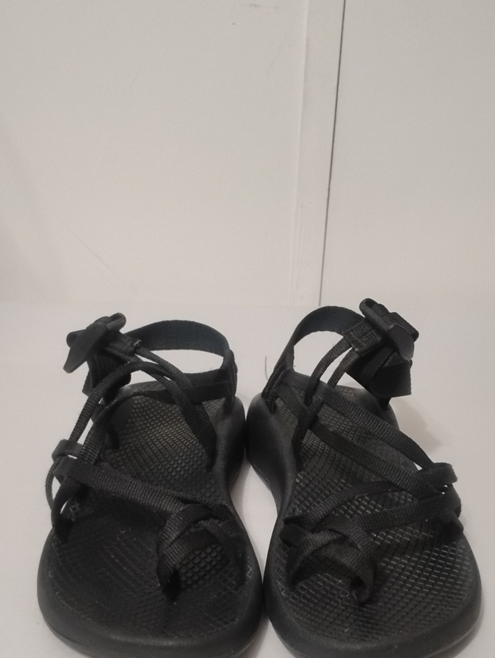 Chaco ZX/2 Women's 6 Black Double Strap Toe Loop Outdoor Sandals
